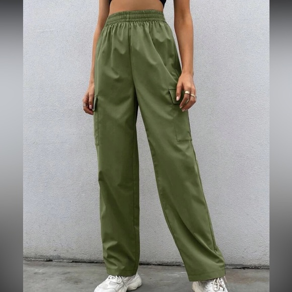 Green High Waist Side Flap Pocket Cargo Pants wide leg - Picture 3 of 4